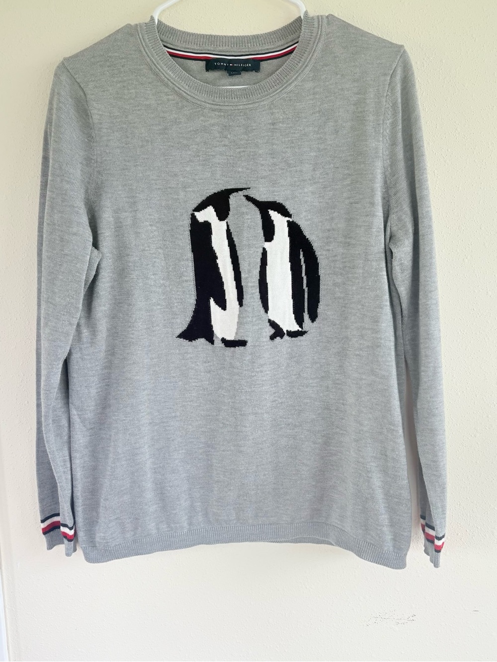 Tommy Hilfiger Penguin Graphic Crewneck Sweater Grey Knit Women's Size Large
